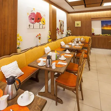 酒店 蓝鲤鱼酒店 3*