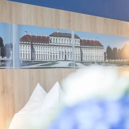 Hotel Blauer Karpfen Oberschleissheim