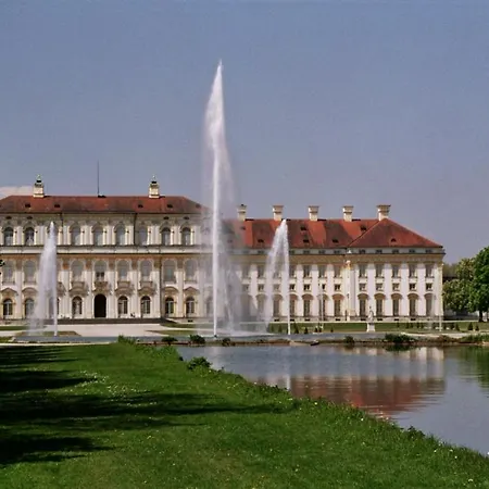 Blauer Karpfen 3* Oberschleissheim
