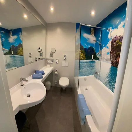 Blauer Karpfen 3* Oberschleißheim