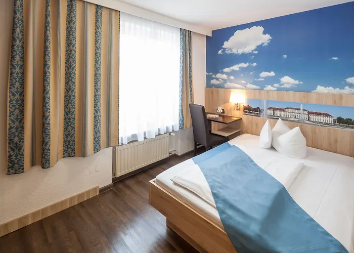 Blauer Karpfen Hotel Oberschleißheim